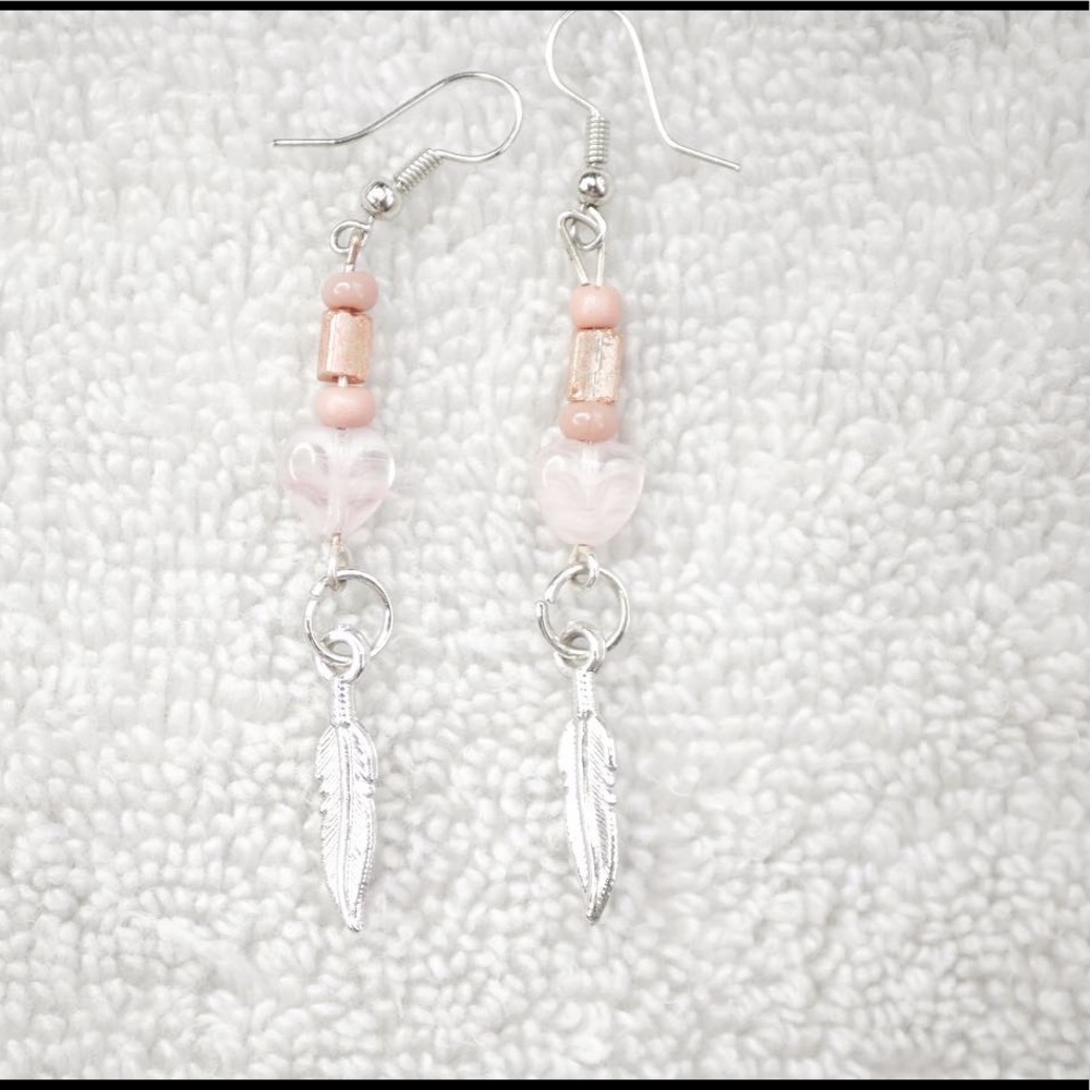 Tangled earrings that are handmade! Wow wow wow! So fun! And soooo unique.🫶🏼